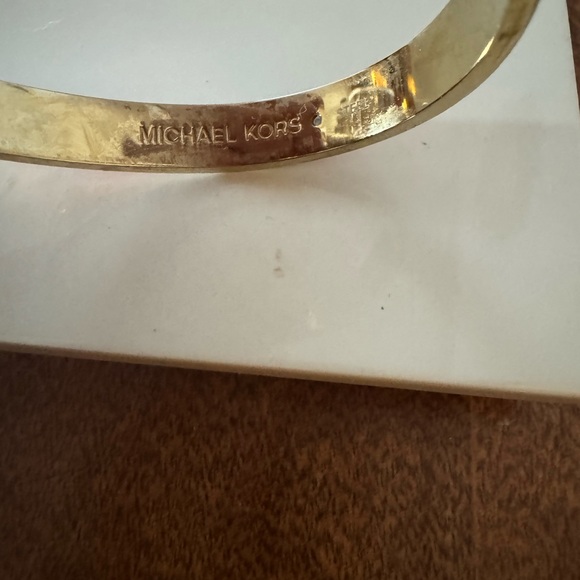 Michael Kors Bracelet. Gold and bright orange. Exactly like the pictures - Picture 7 of 8
